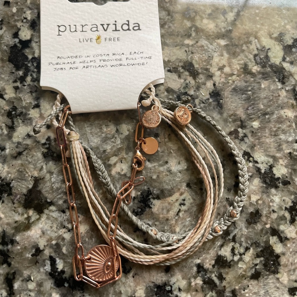 Brand new Pura Vida bracelet pack